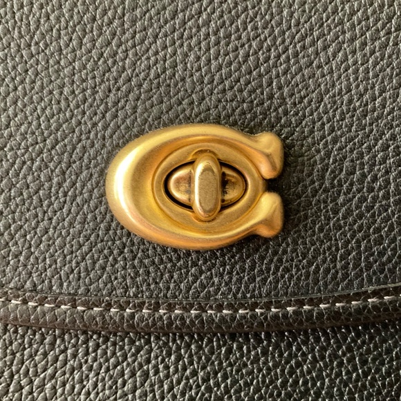 Coach Willow Saddle Crossbody Shoulder Bag Black Pebble Leather 2 Straps NEW - Picture 10 of 16